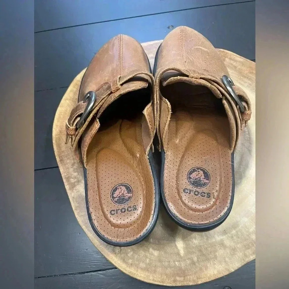 Crocs Brown Leather Platform Slip On Mules Size 7 - Picture 3 of 5
